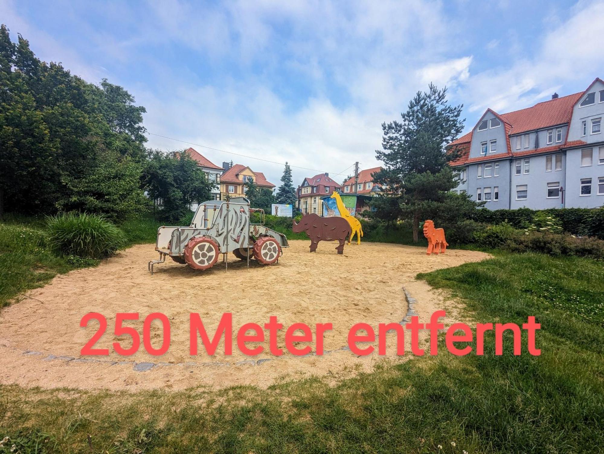 Fewo Urban Gotha-Apartment Friedenstein- Am Schlosspark- Parken An Der Der Tuer- Barrierefrei, 900 Meter Zum Bahnhof - Wallbox Exteriér fotografie